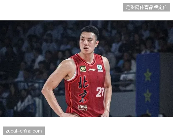 曾凡博与翟晓川在锋线提供了关键防守，有效限制了广东队的进攻体系